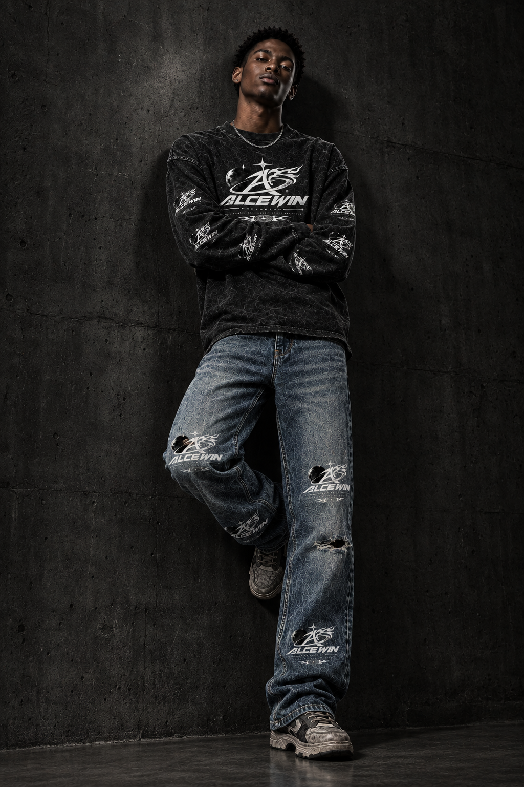Alcewin Outfit - Arms Crossed Pose