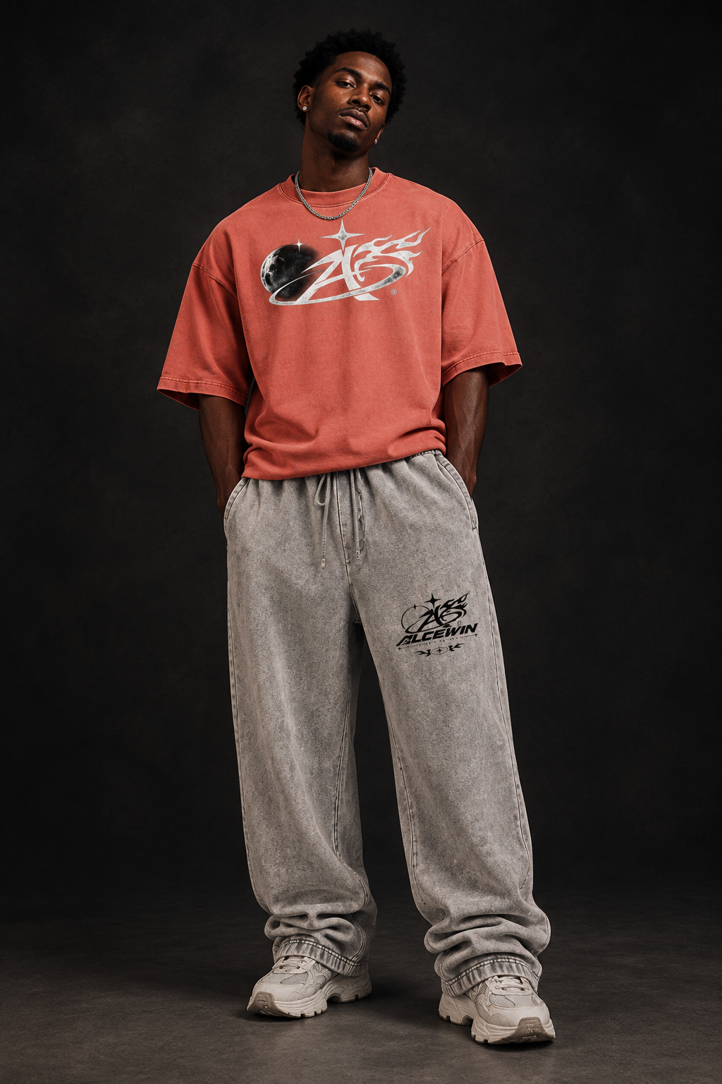 Full Outfit – Fleece Vintage Pants & Enze Tone 2 T-Shirt
